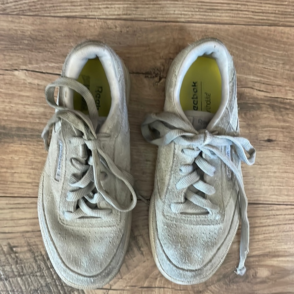 Reebok Grey youth size 1.5 with Ortholite soles, wear and tear